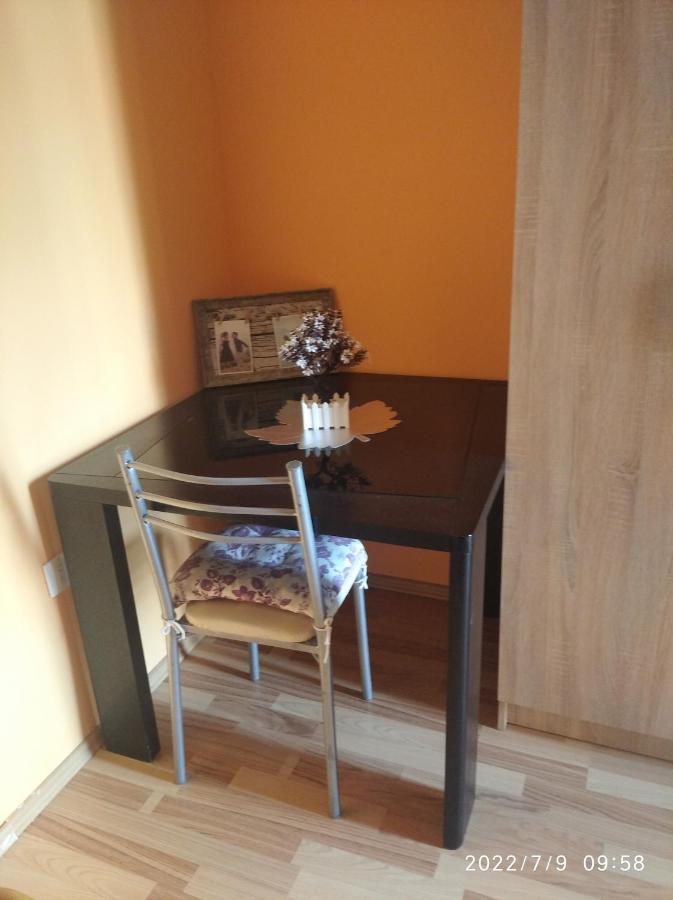 Buric Rooms Nikšić Esterno foto