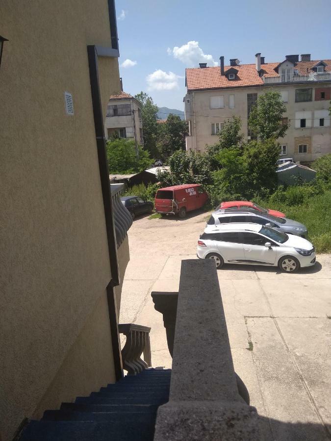 Buric Rooms Nikšić Esterno foto