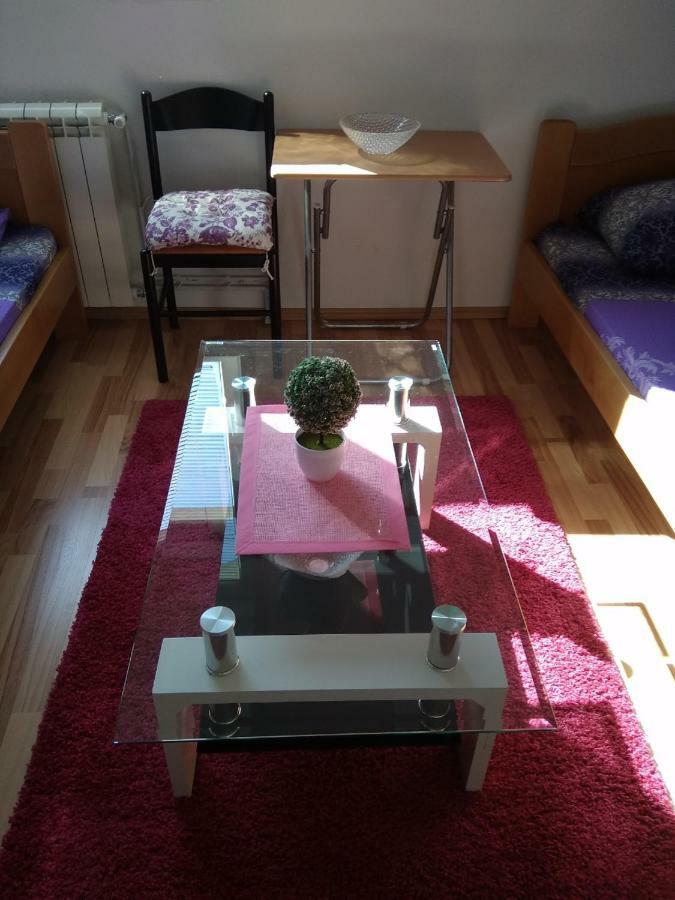 Buric Rooms Nikšić Esterno foto